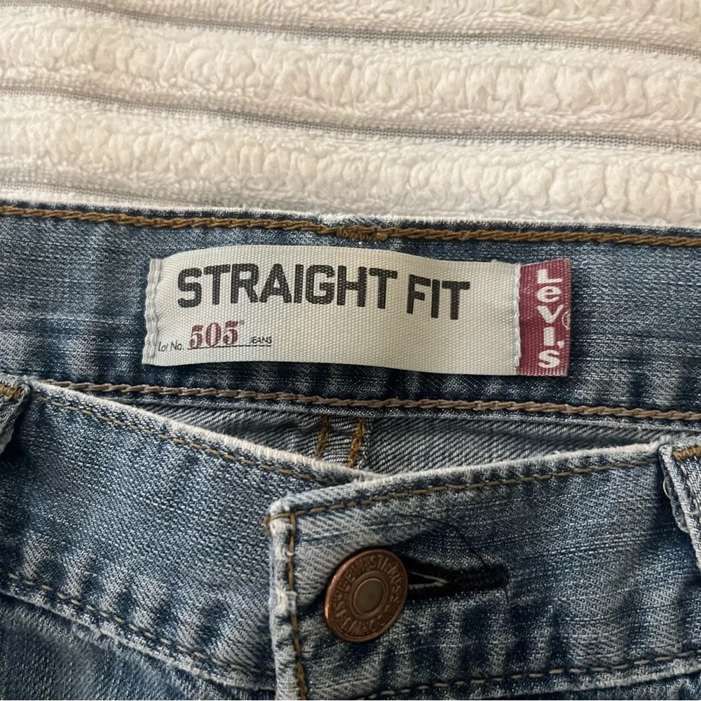 Levi’s 505 Jeans